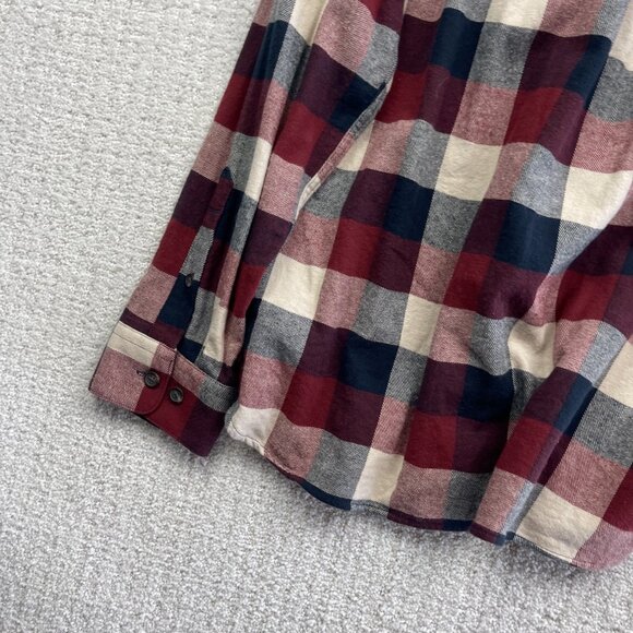 Lindbergh Shirt Mens L Red Flannel Plaid Long Sleeve Western Outdoors Button Up - Picture 10 of 12